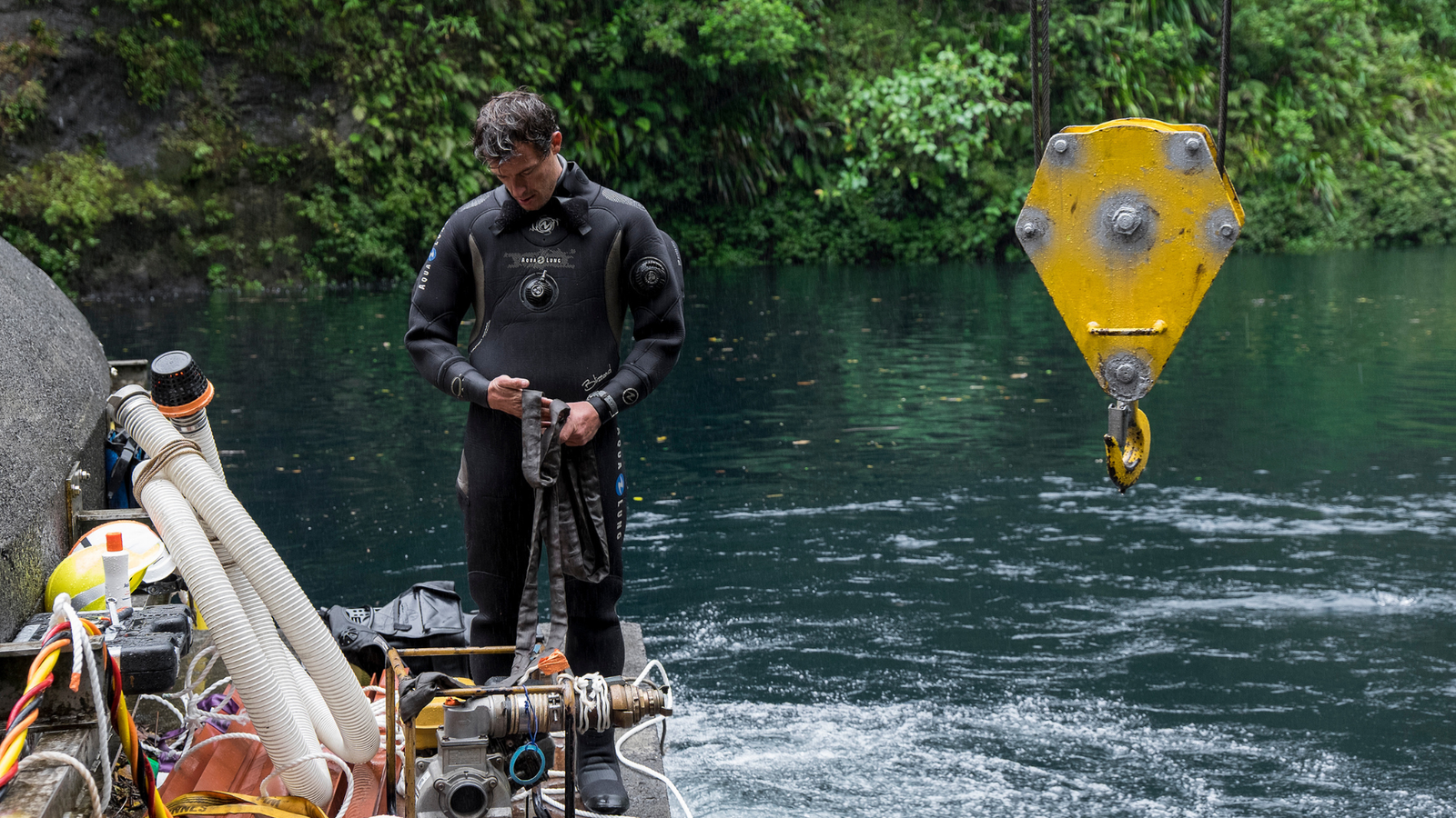 Saturation diving operation at -115m offshore
